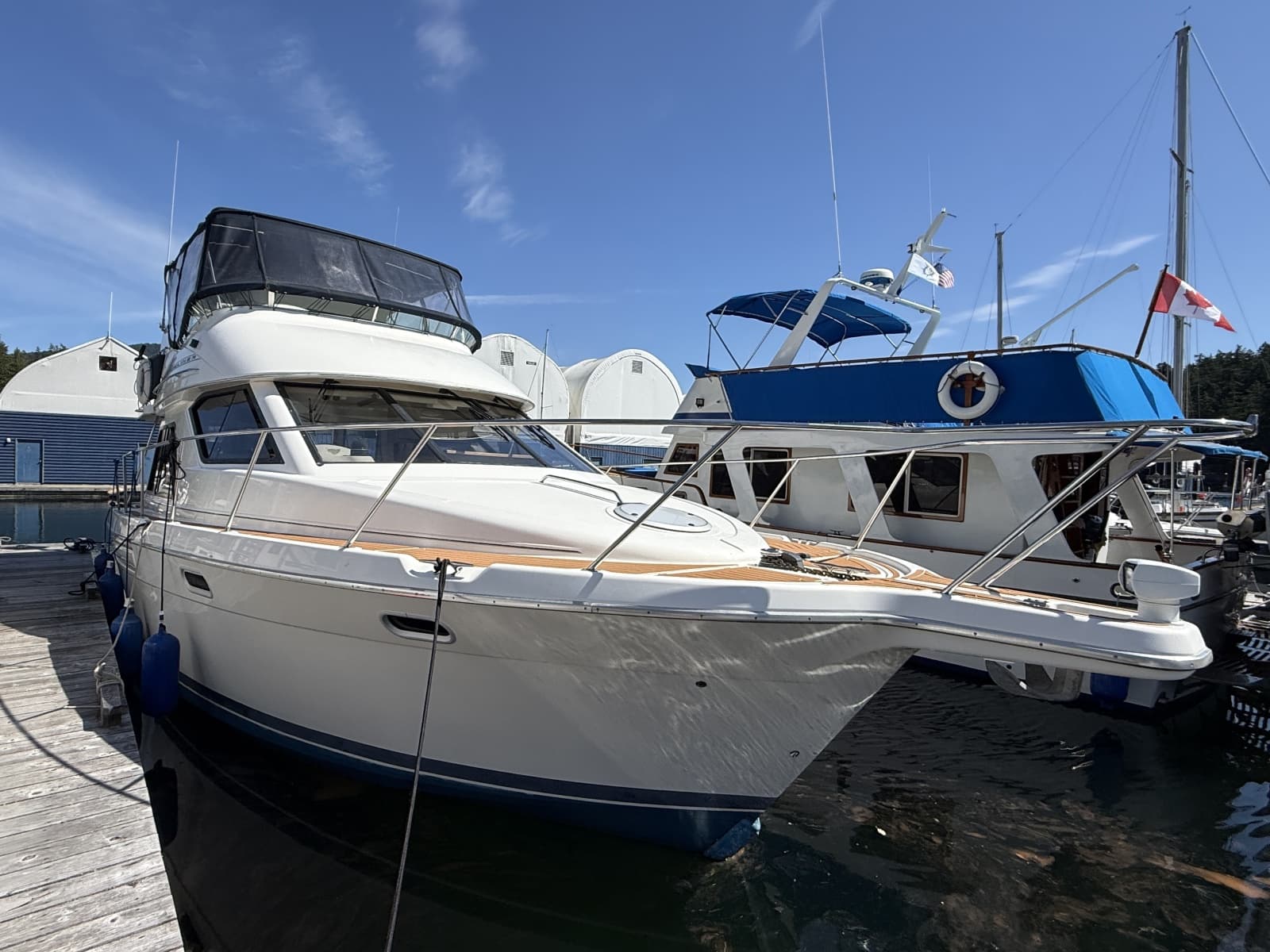 1998 Bayliner 3788 - Photo 12