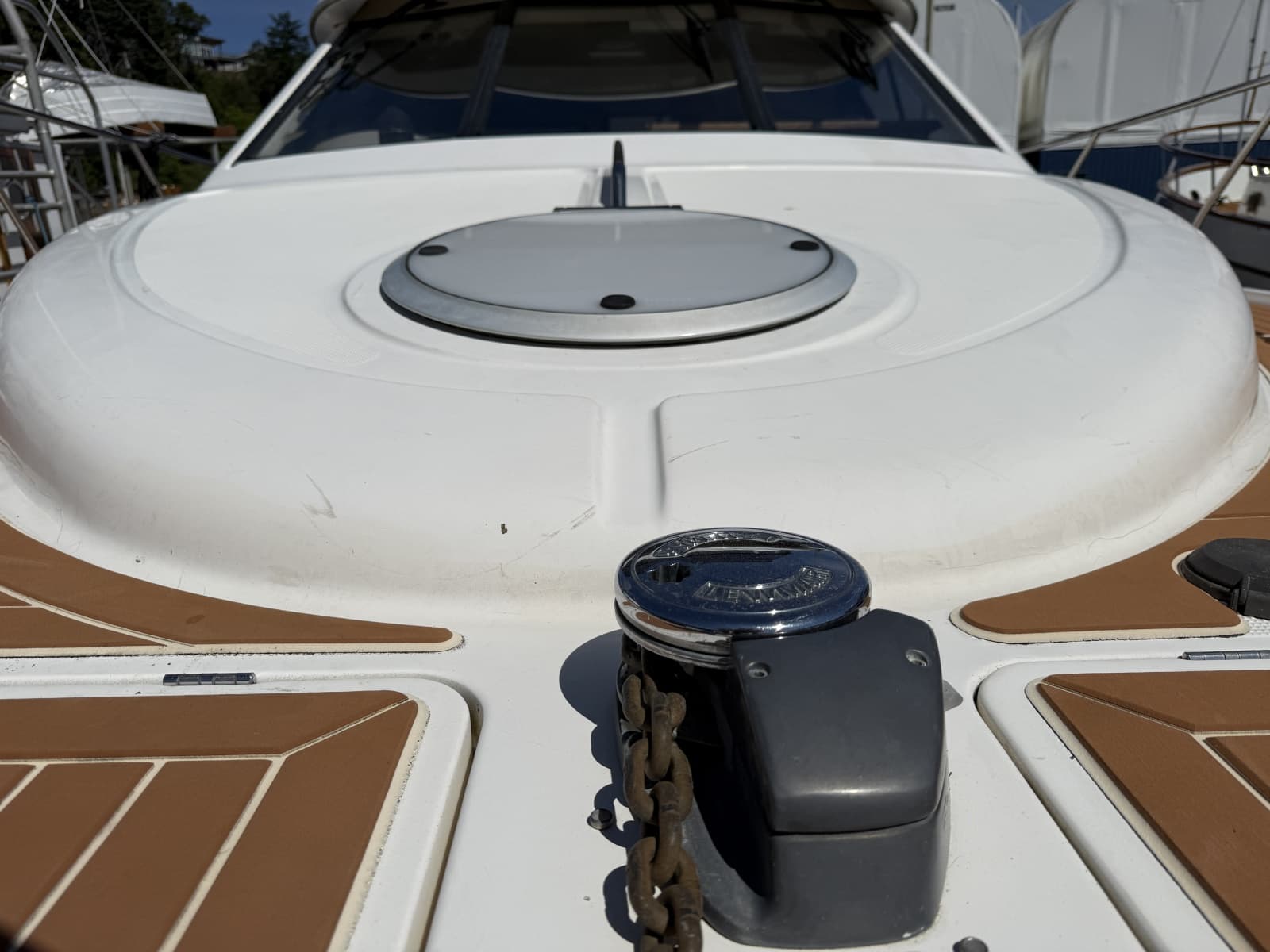 1998 Bayliner 3788 - Photo 23