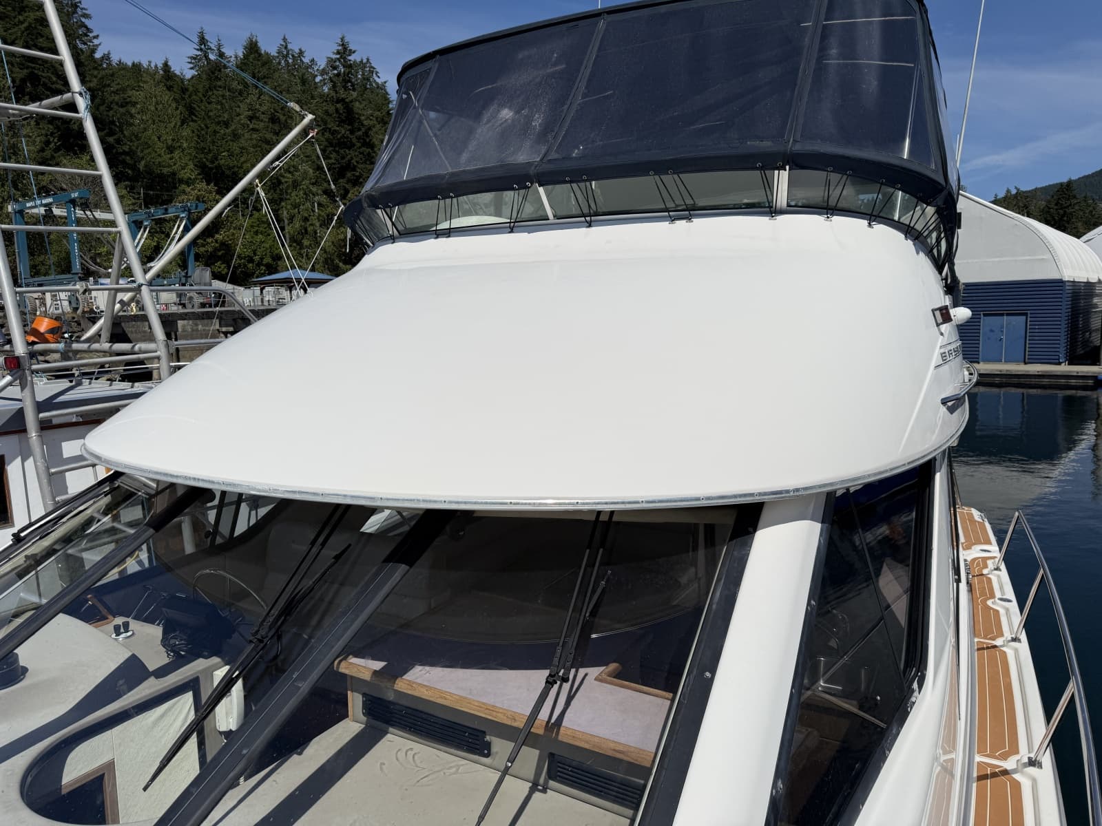 1998 Bayliner 3788 - Photo 24