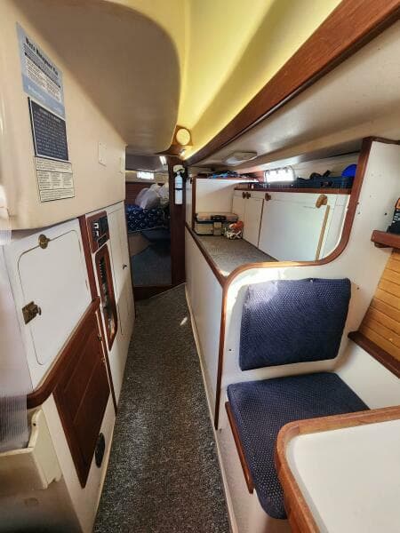 1990 Catalina Morgan Classic 41 - Photo 21