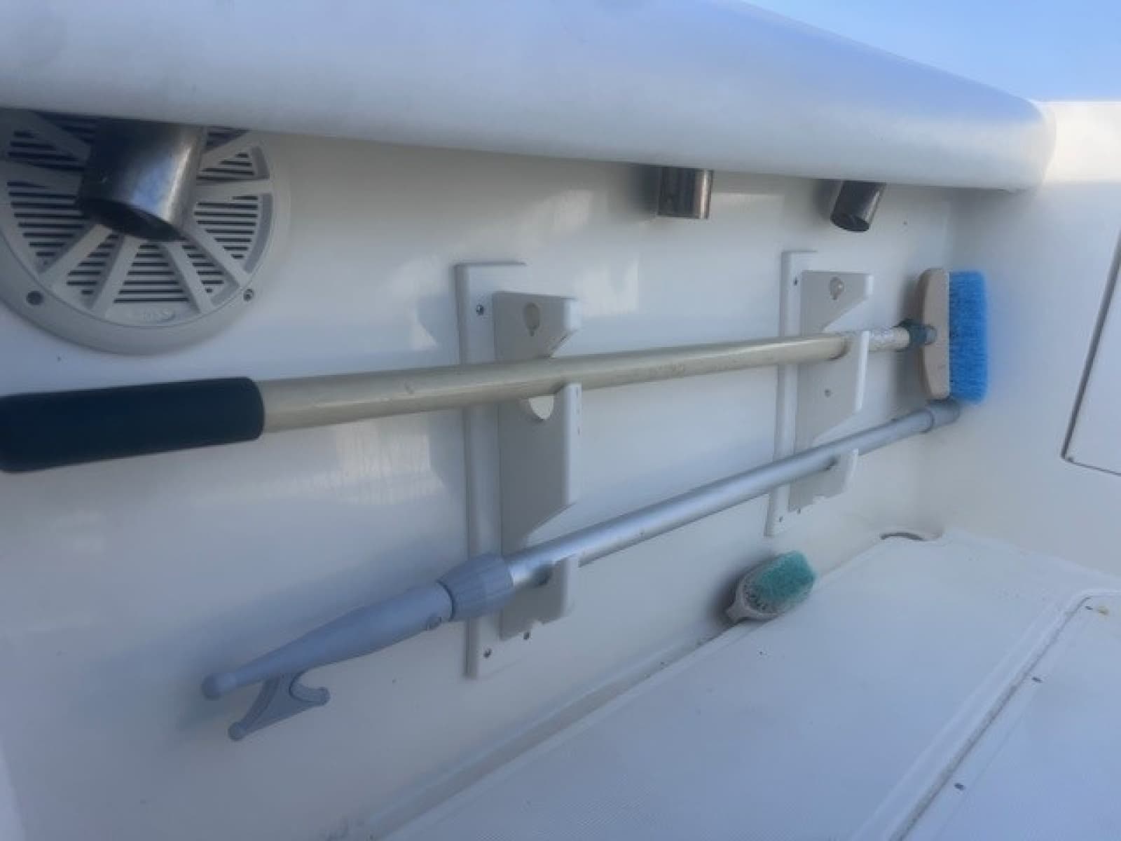 1999 Pursuit Denali 2860 - Photo 13