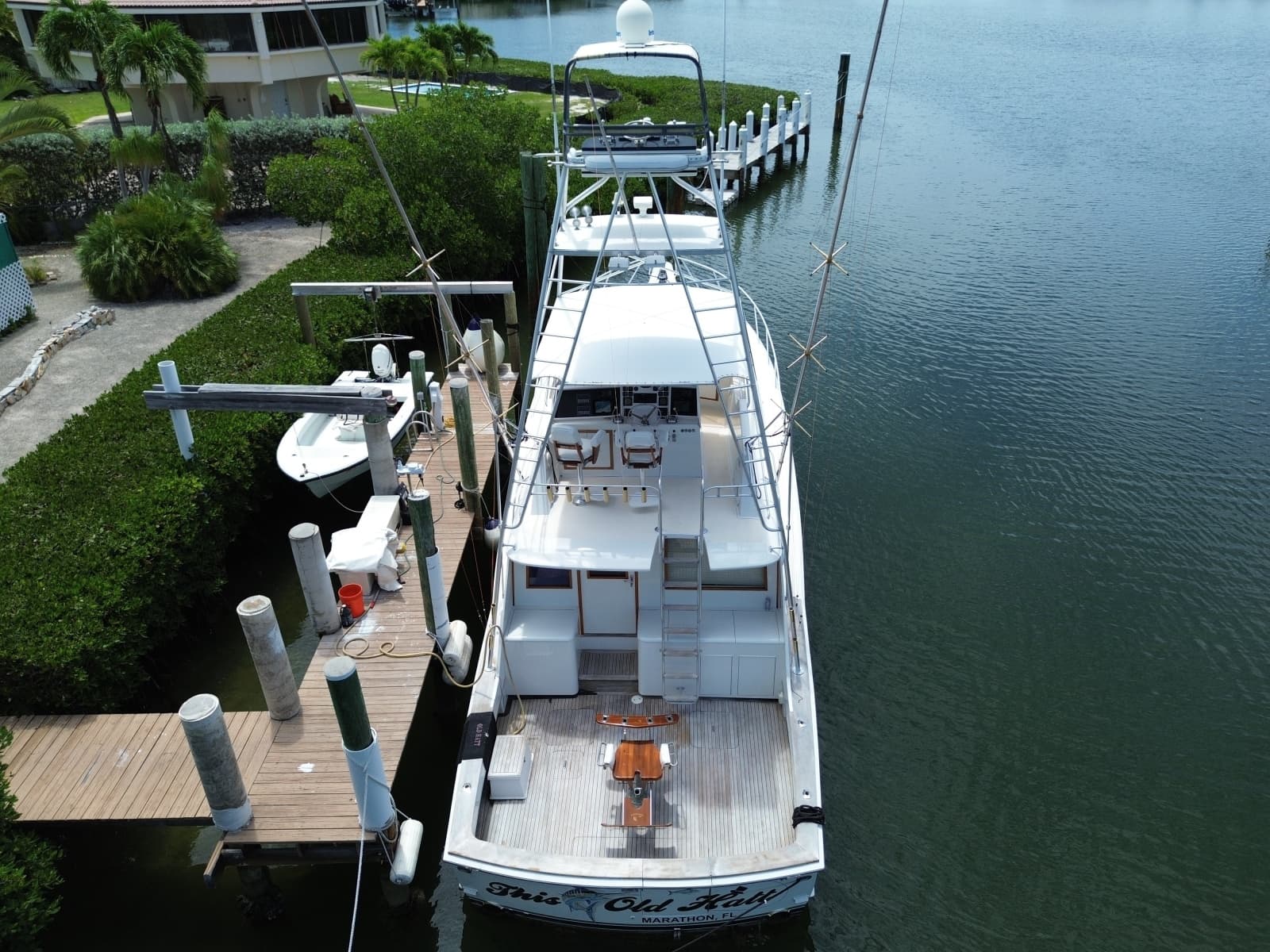 1976 Hatteras 53 Convertible - Photo 52