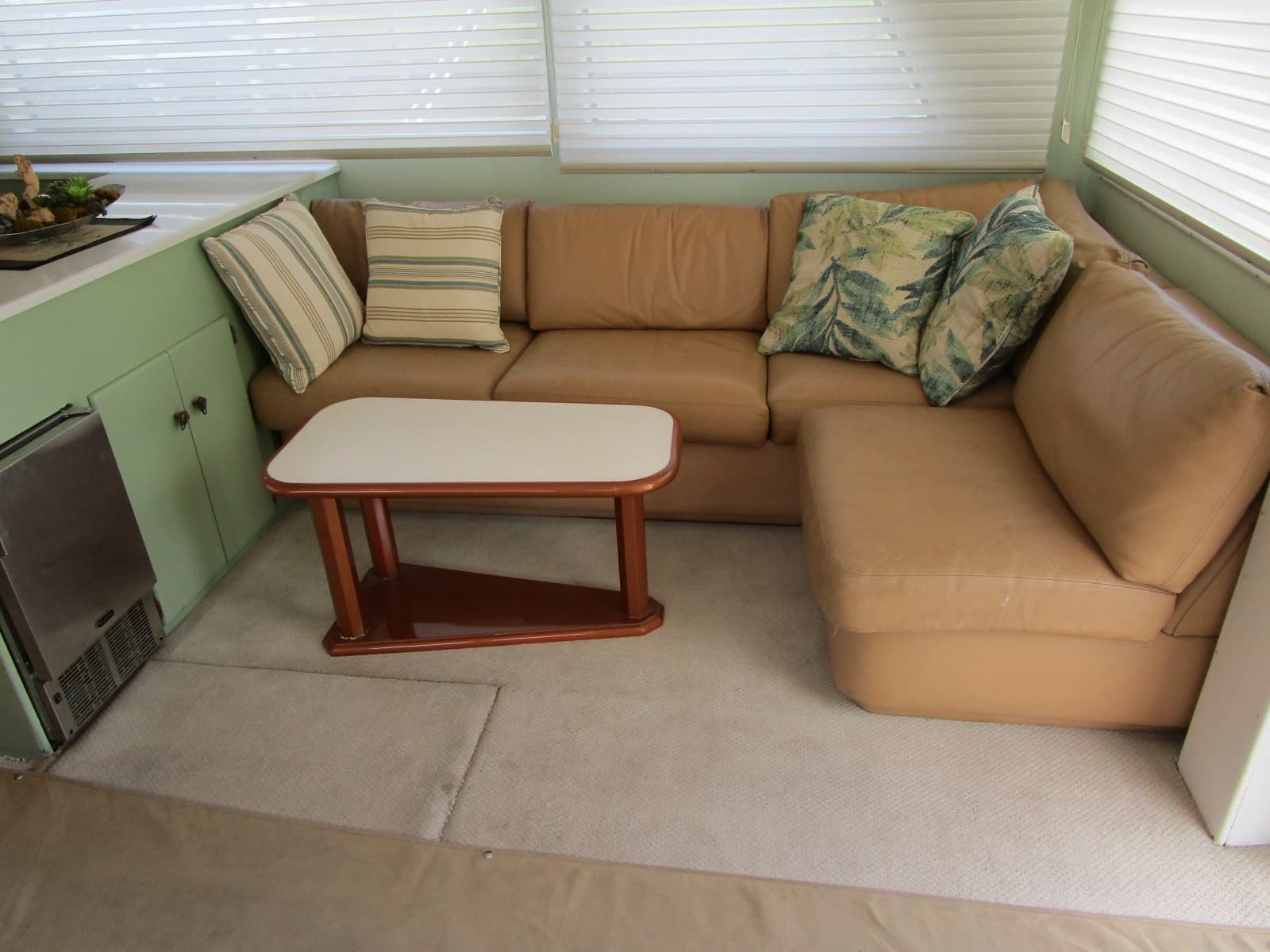 1976 Hatteras 53 Convertible - Photo 3