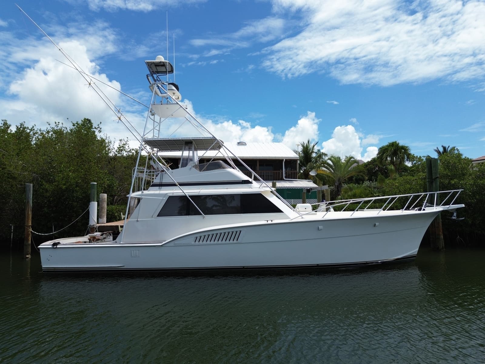 1976 Hatteras 53 Convertible - Photo 54