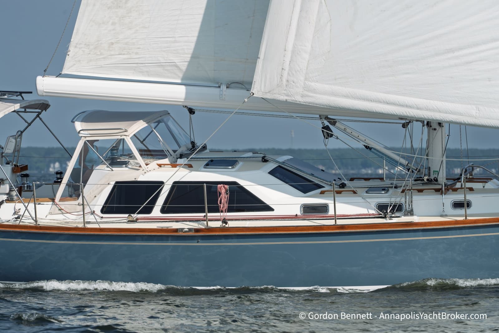 2007 Tartan 4400 - Photo 11