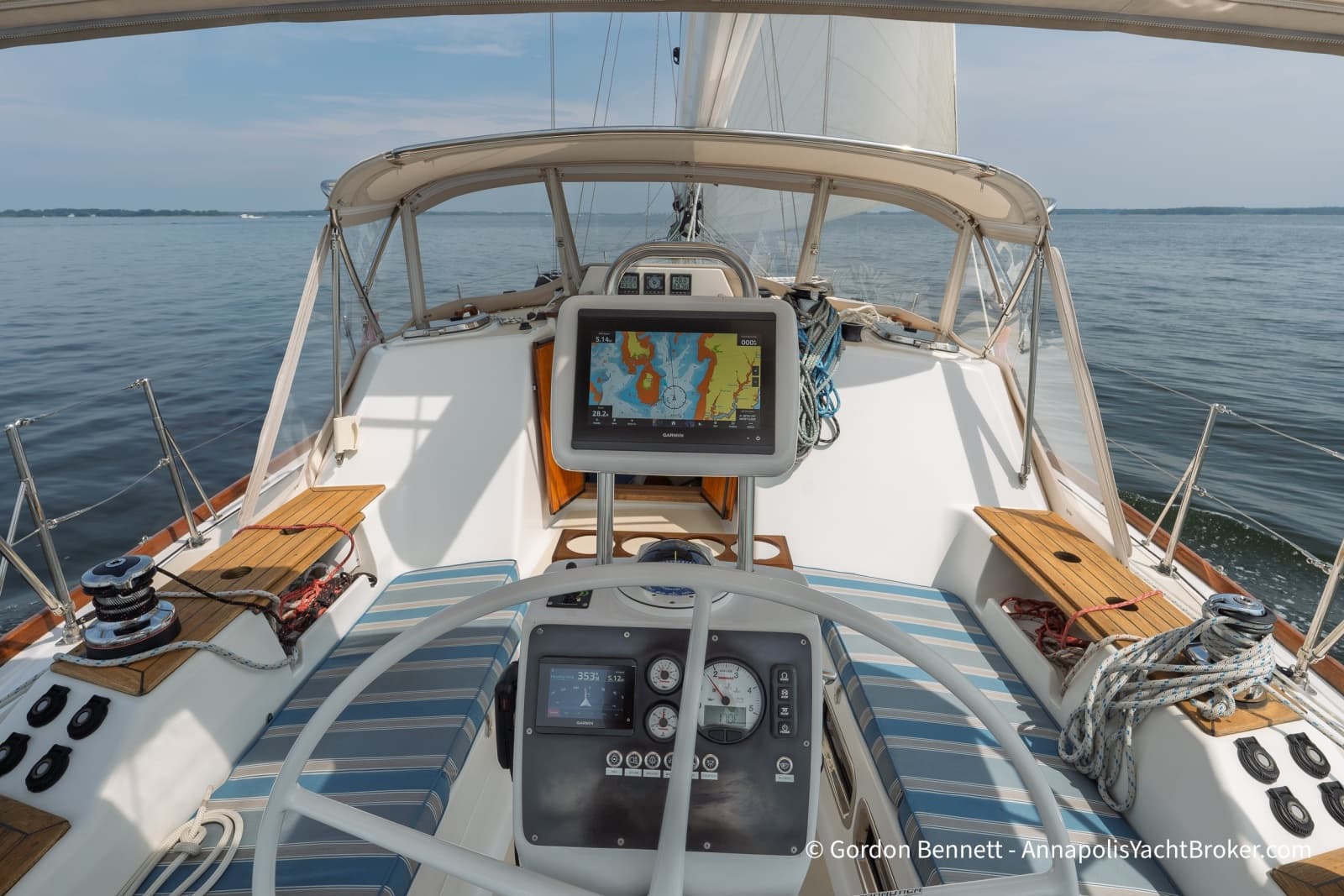 2007 Tartan 4400 - Photo 24