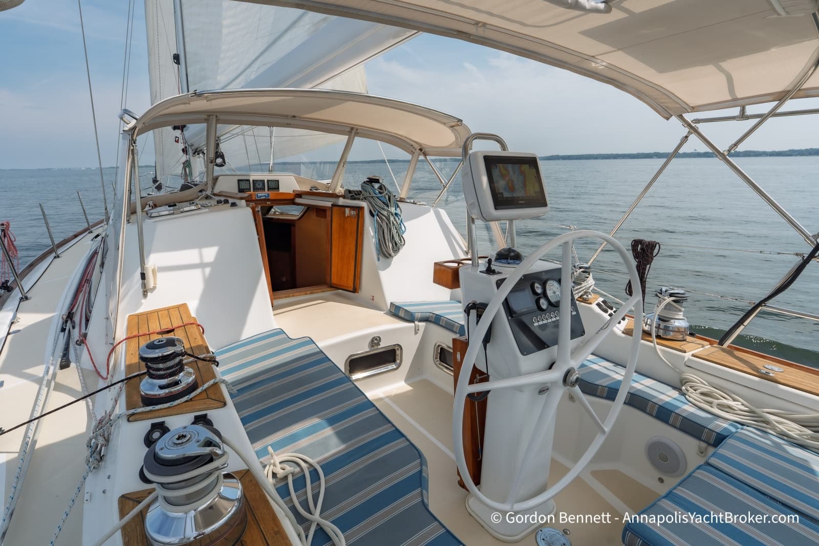 2007 Tartan 4400 - Photo 22