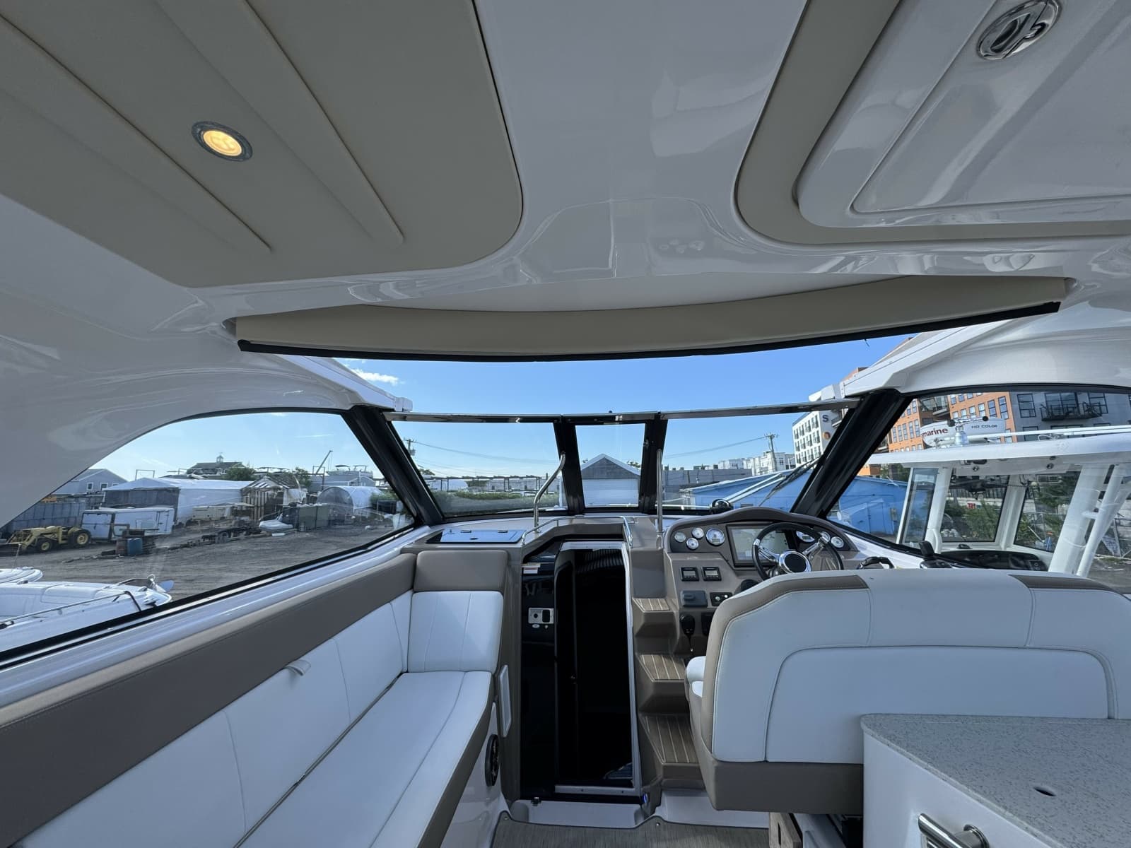 2016 Regal  - Photo 24