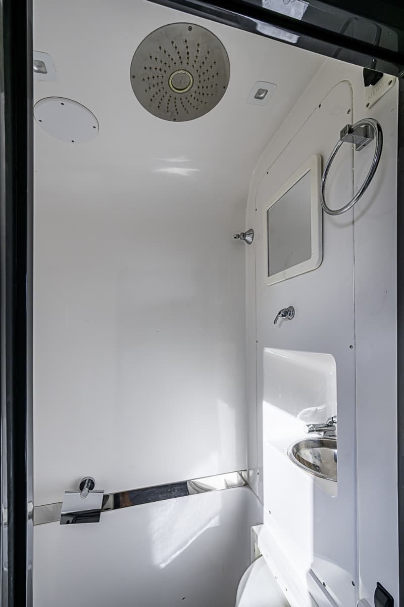 2021 Midnight Express Solstice - Photo 38