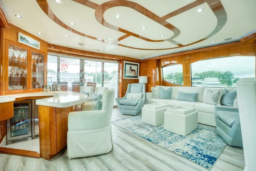 2007 Hatteras 80 Enclosed Bridge - Photo 12