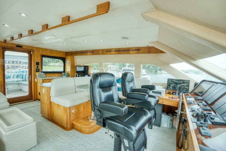 2007 Hatteras 80 Enclosed Bridge - Photo 49