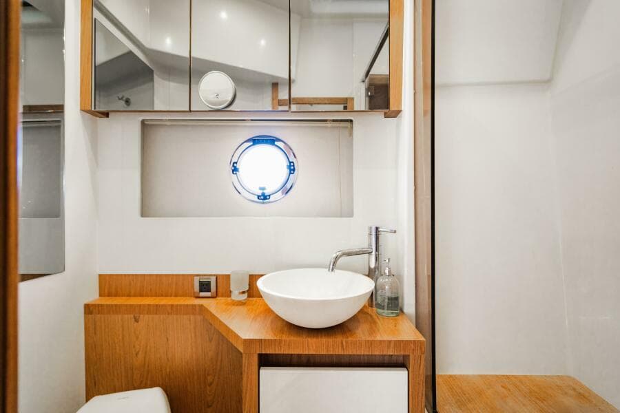 2016 Beneteau Gran Turismo 49 - Photo 75