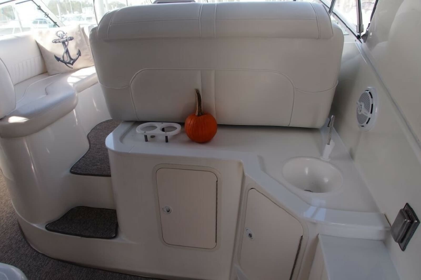 2002 Cruisers Yachts 3572 - Photo 7