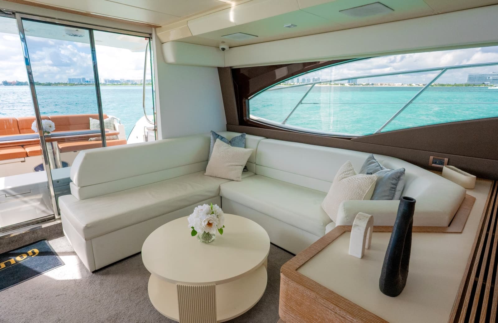 2011 Azimut 58 Fly - Photo 23