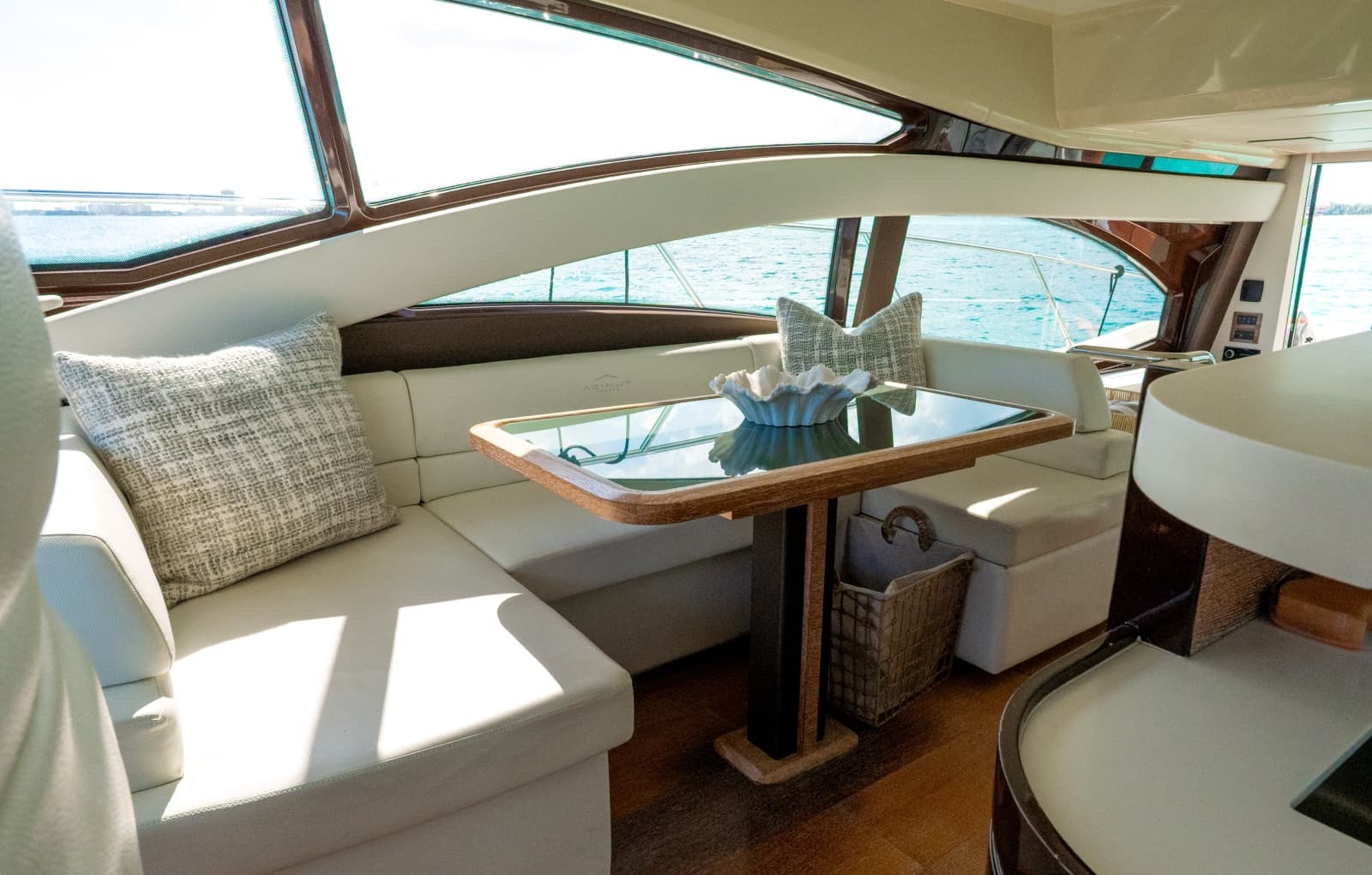 2011 Azimut 58 Fly - Photo 28