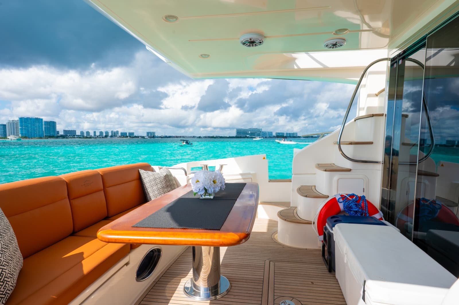 2011 Azimut 58 Fly - Photo 12