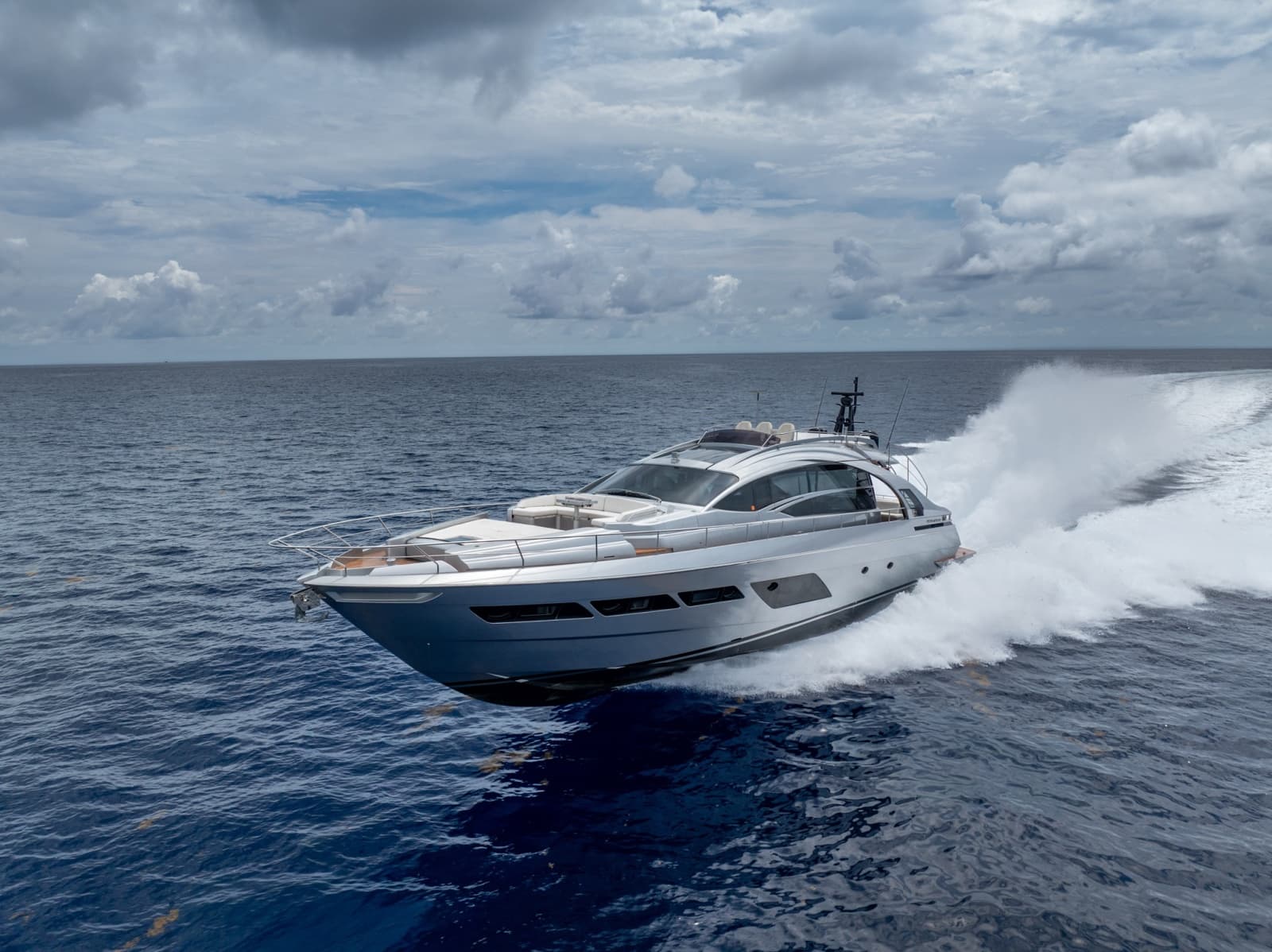 2020 Pershing 8X - Photo 20