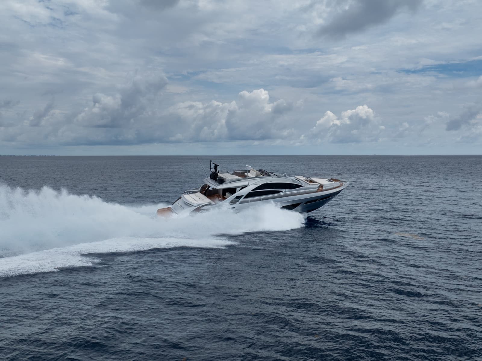 2020 Pershing 8X - Photo 22