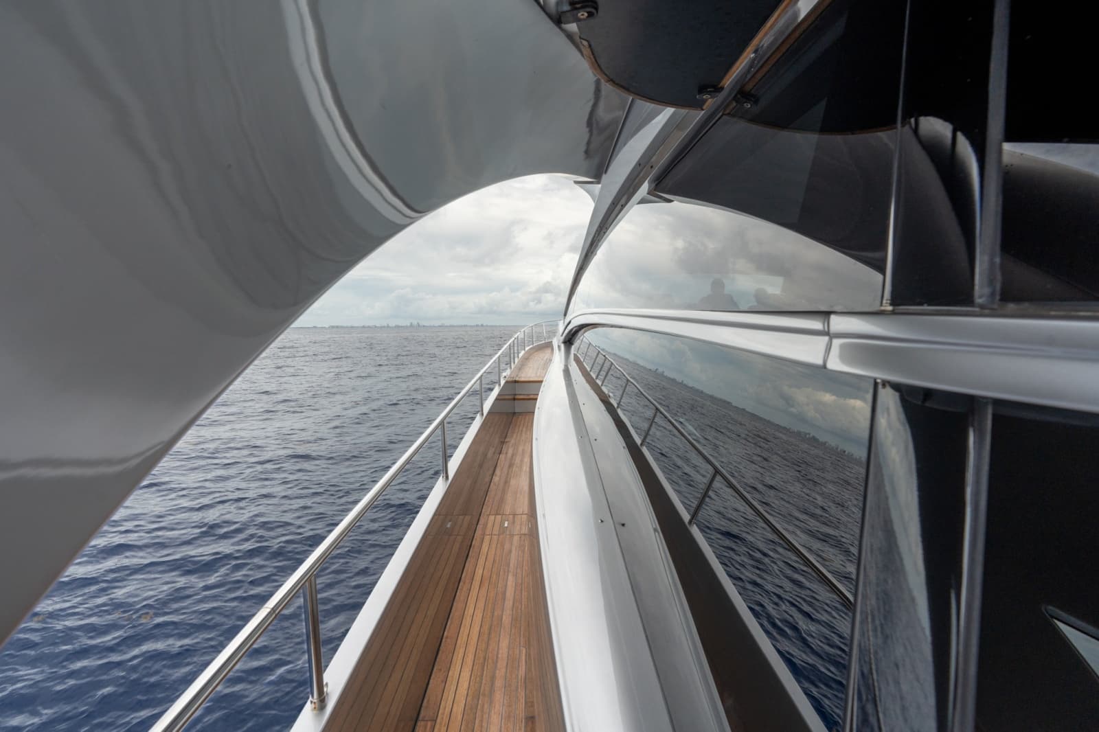 2020 Pershing 8X - Photo 33