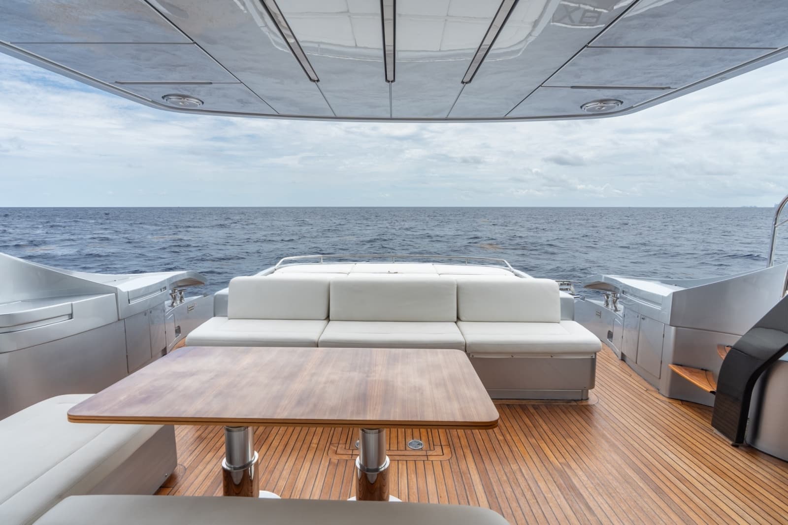 2020 Pershing 8X - Photo 41