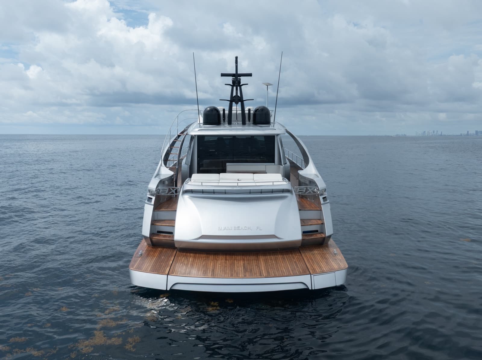2020 Pershing 8X - Photo 4
