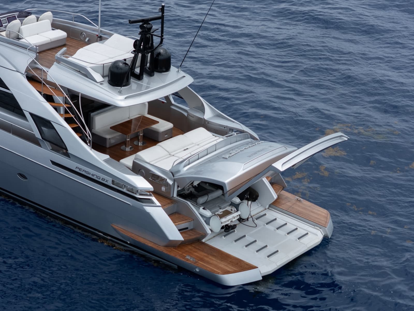 2020 Pershing 8X - Photo 13