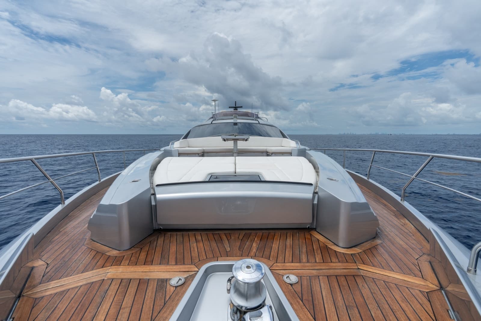 2020 Pershing 8X - Photo 29