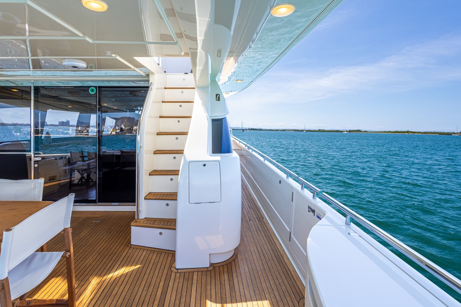 2013 Ferretti Yachts F800 - Photo 18