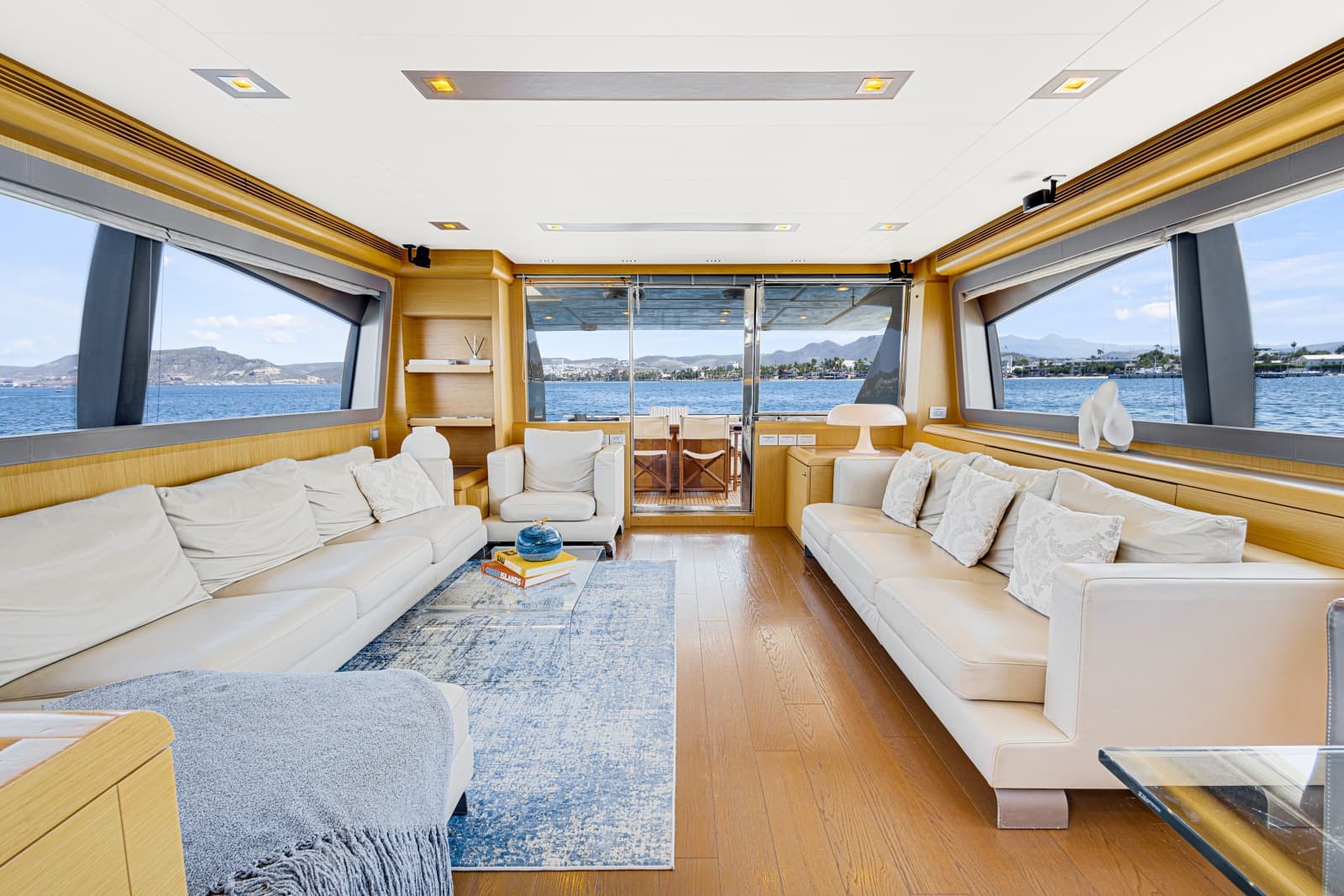 2013 Ferretti Yachts F800 - Photo 19