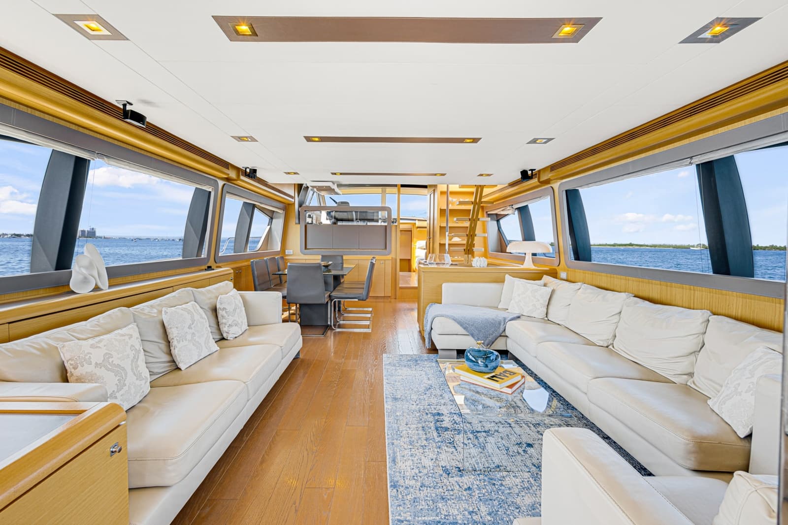 2013 Ferretti Yachts F800 - Photo 23