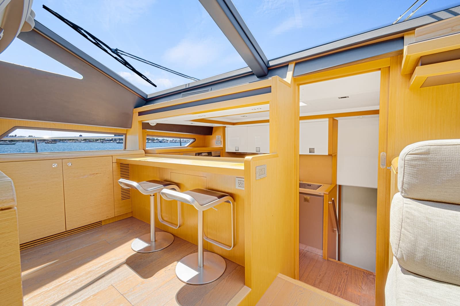 2013 Ferretti Yachts F800 - Photo 30
