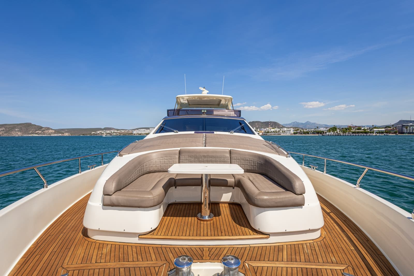 2013 Ferretti Yachts F800 - Photo 9