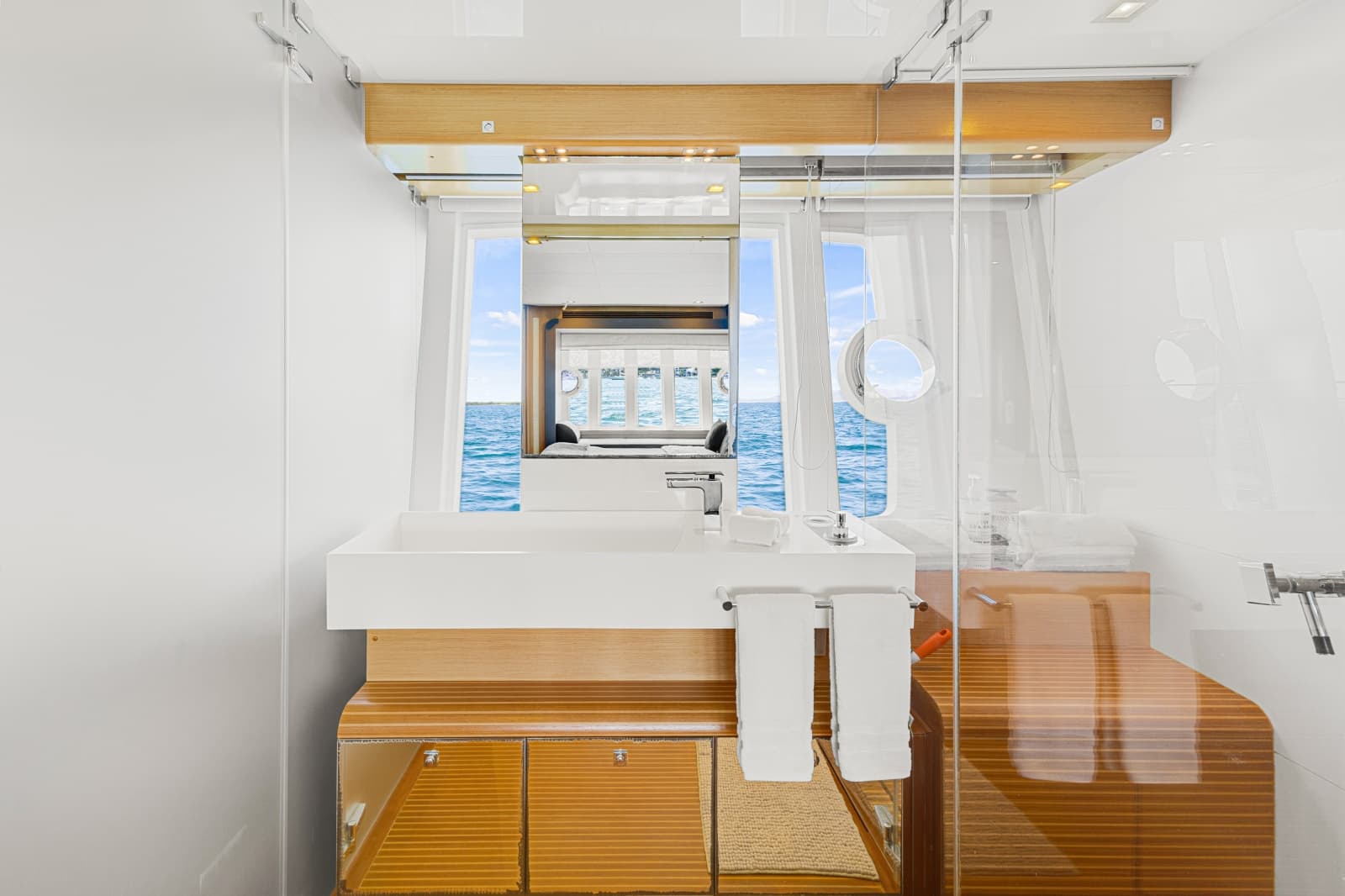 2013 Ferretti Yachts F800 - Photo 48