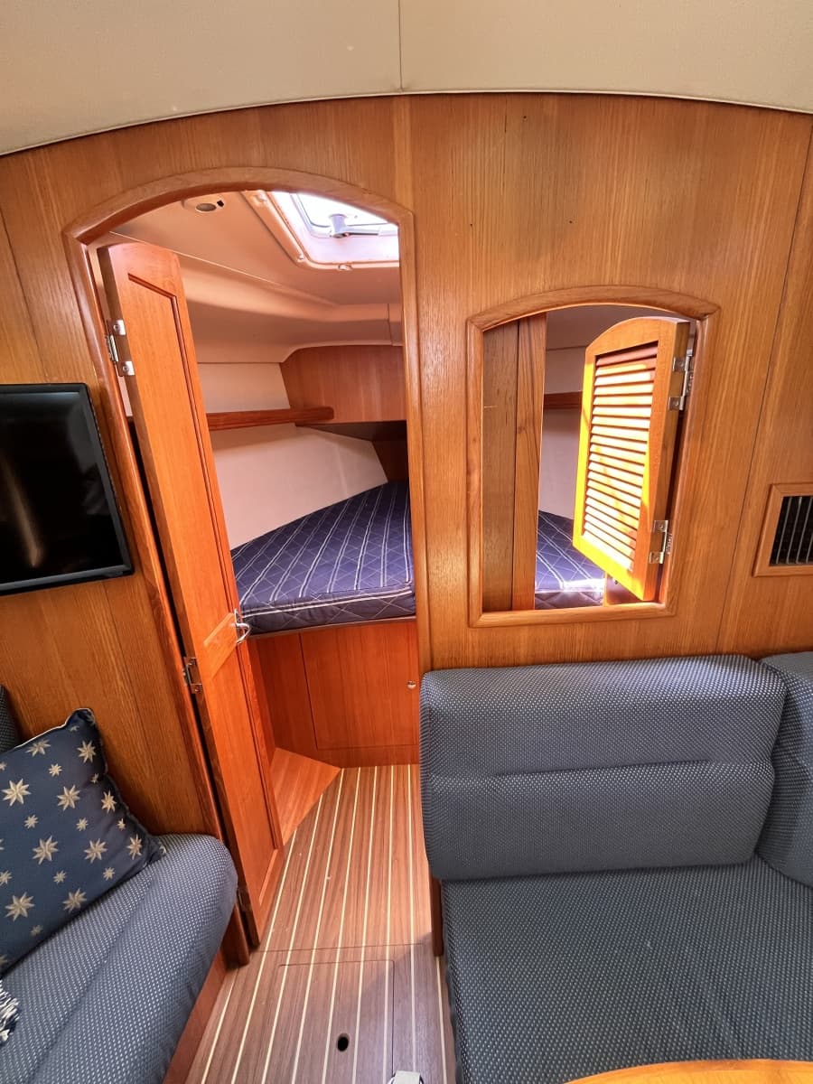 2006 Hunter 36 - Photo 10