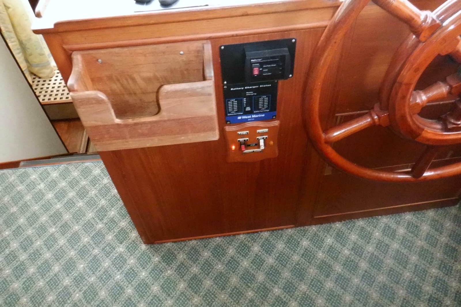 1980 Grand Banks 49 Classic - Photo 27
