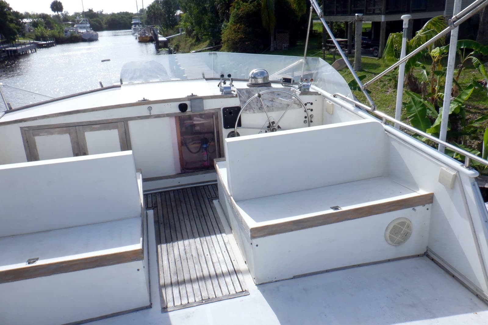 1980 Grand Banks 49 Classic - Photo 6