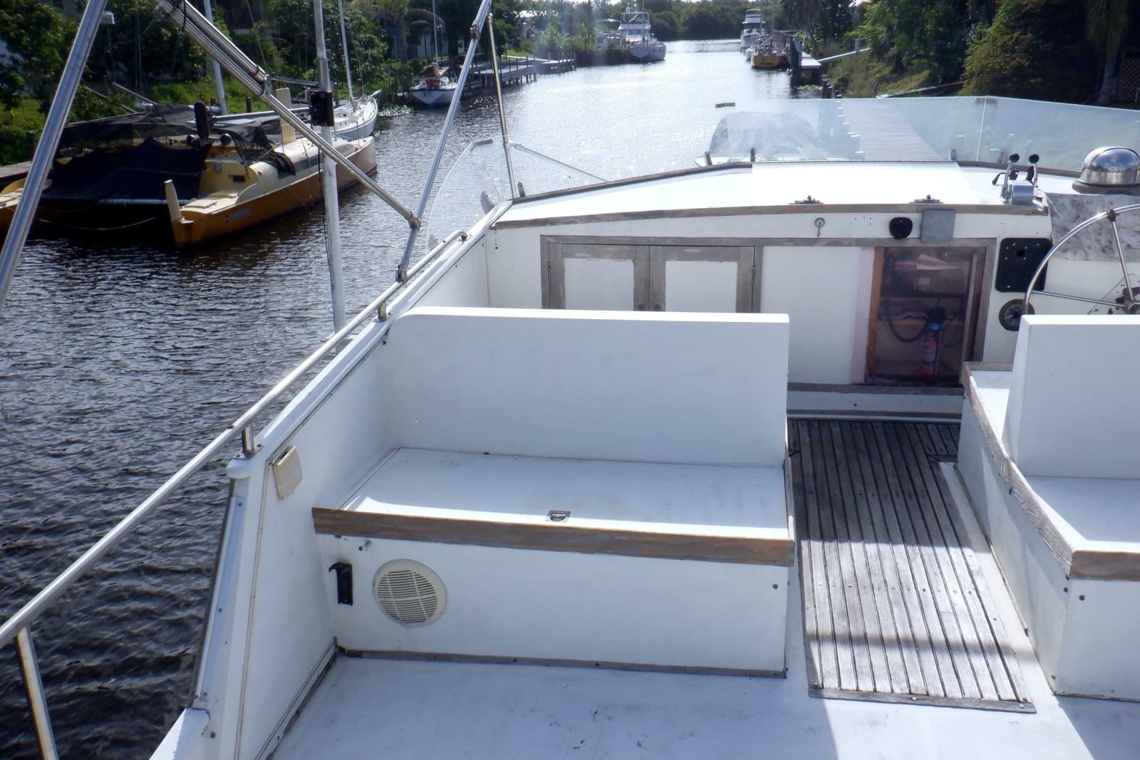 1980 Grand Banks 49 Classic - Photo 4