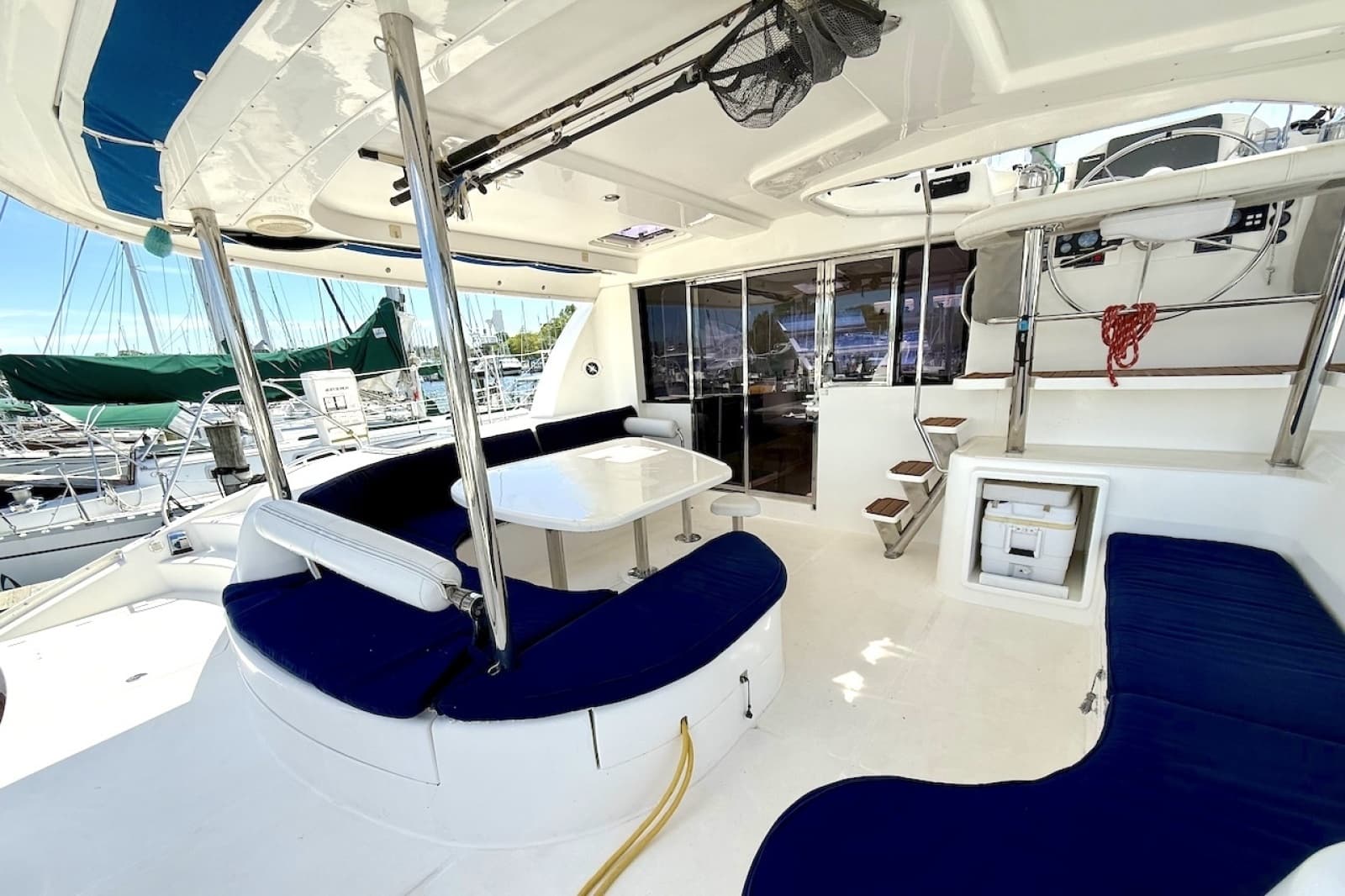 2010 Leopard 46 - Photo 37