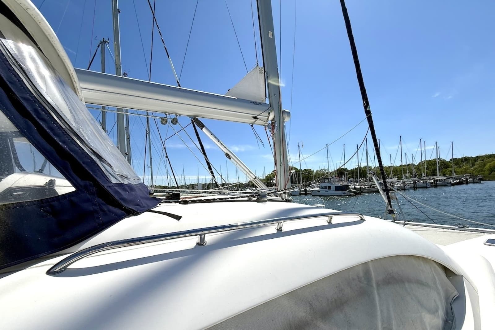 2010 Leopard 46 - Photo 21