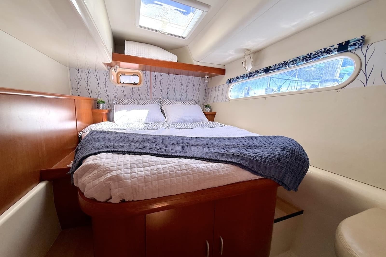 2010 Leopard 46 - Photo 64