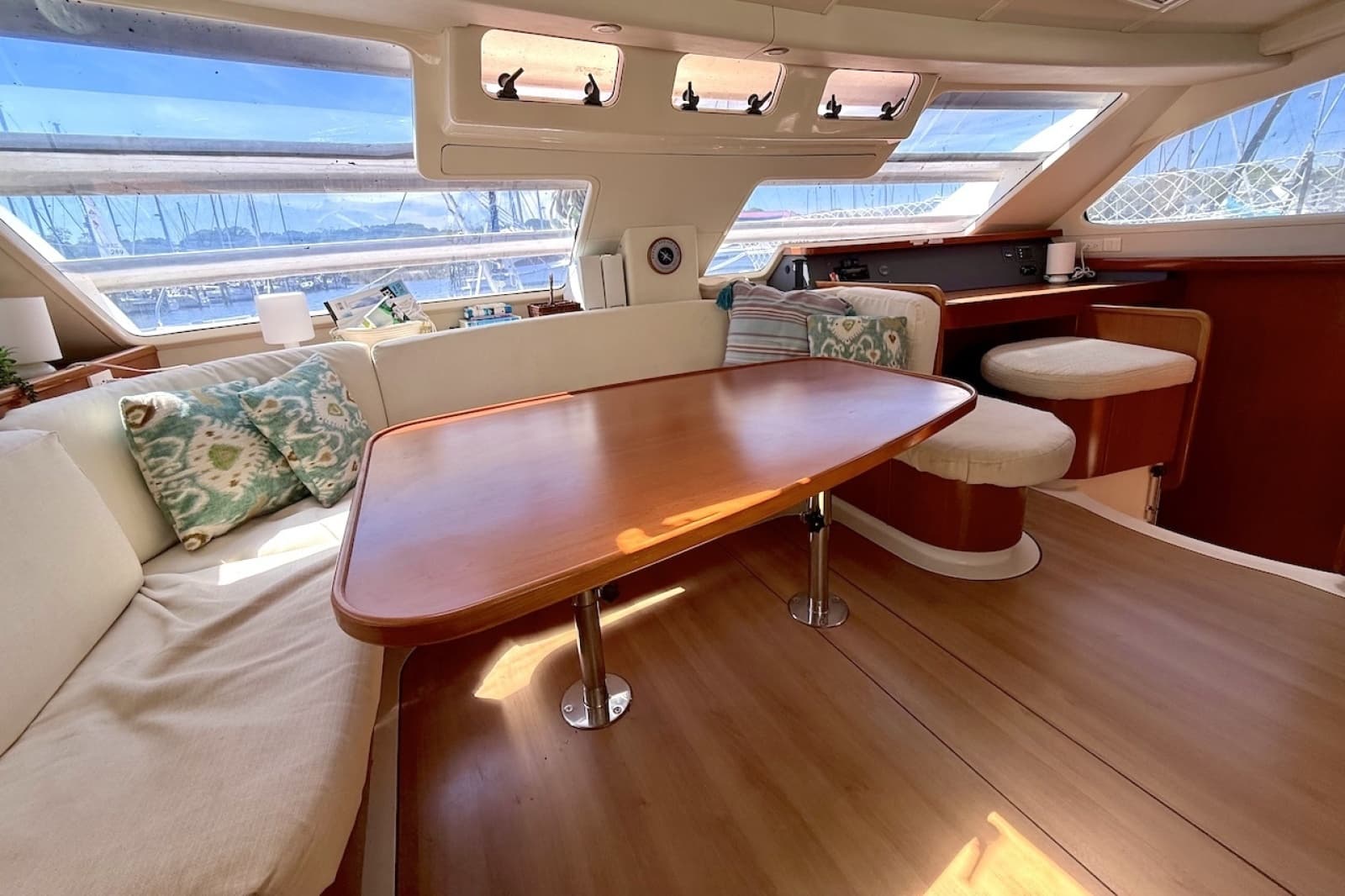 2010 Leopard 46 - Photo 49