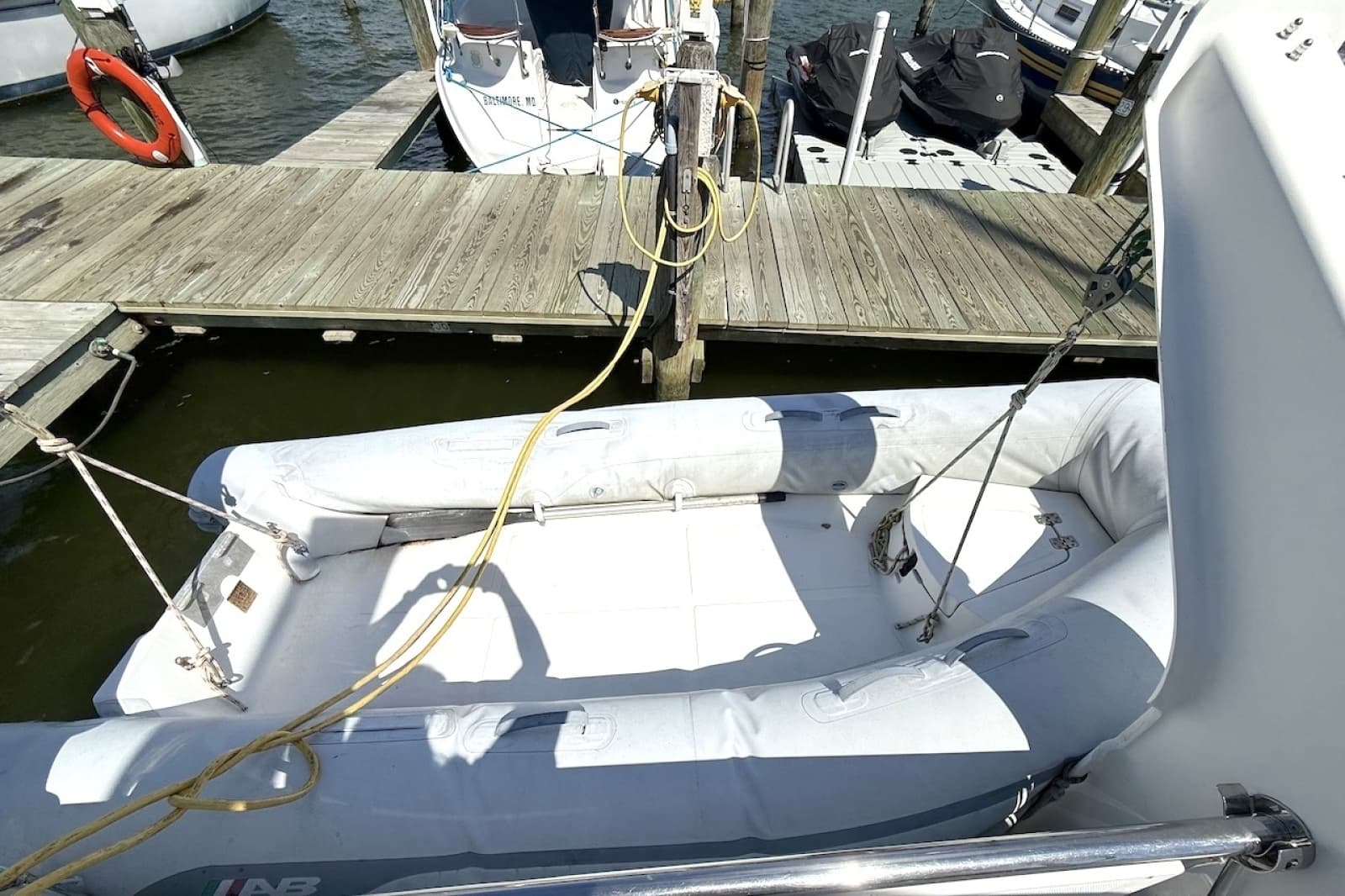 2010 Leopard 46 - Photo 39