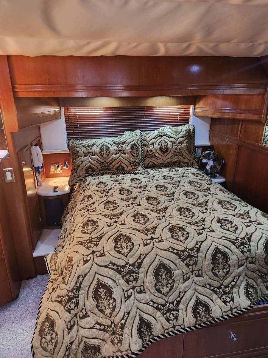 1998 Carver Voyager - Photo 30