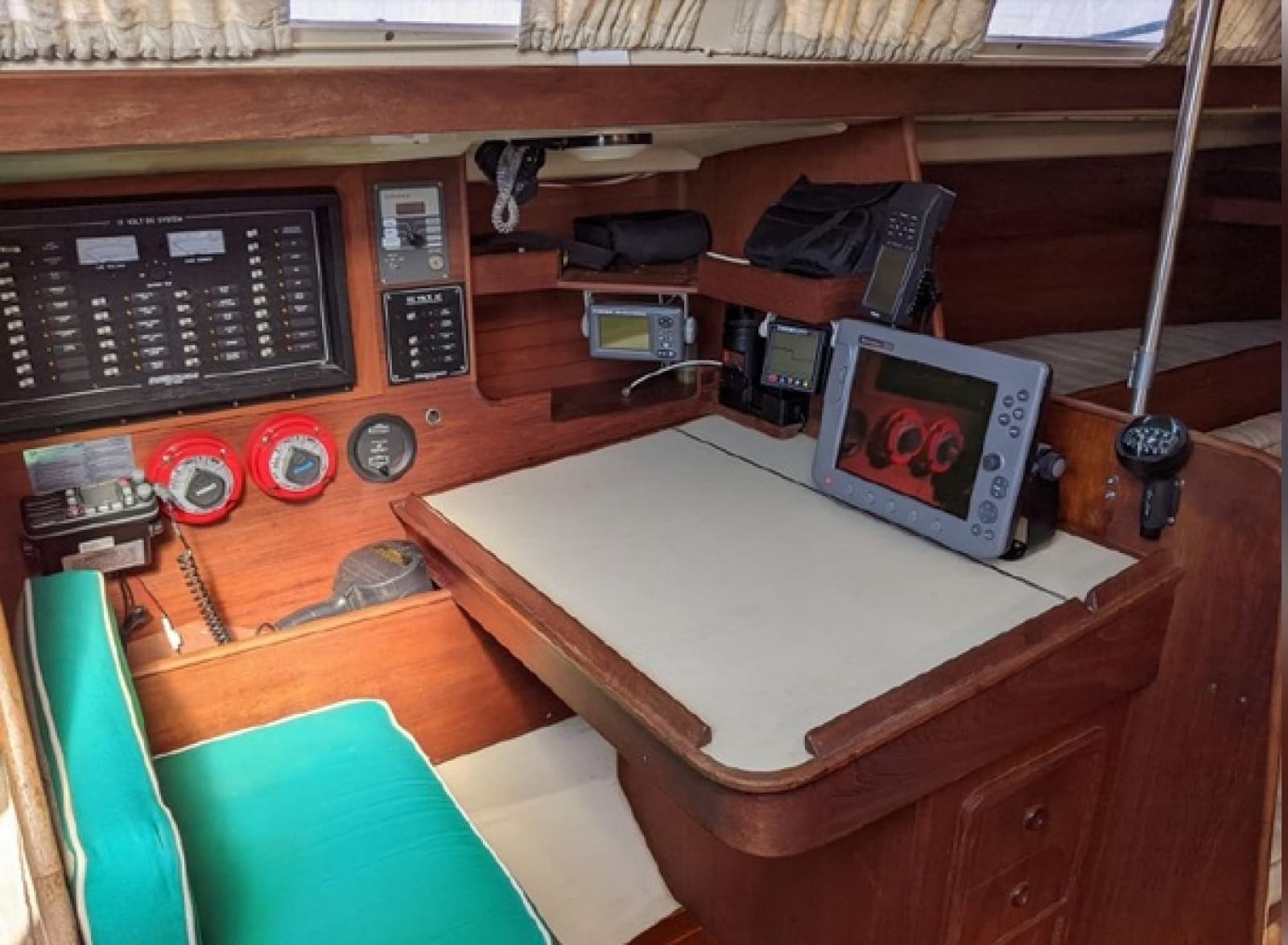 1980 C&C  - Photo 3