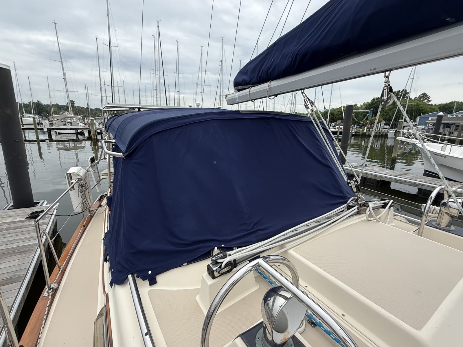 1997 Island Packet 350 - Photo 33