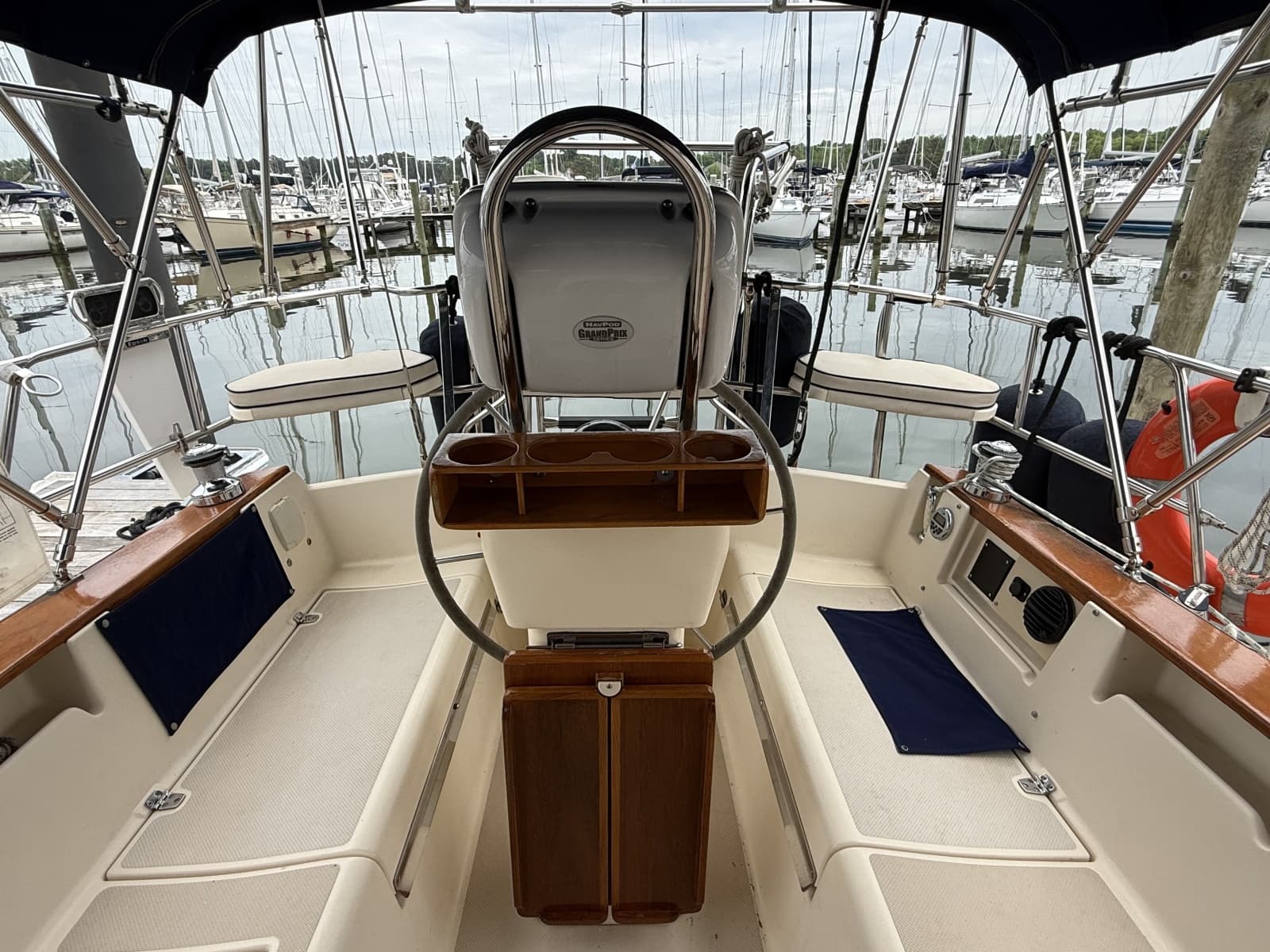 1997 Island Packet 350 - Photo 24