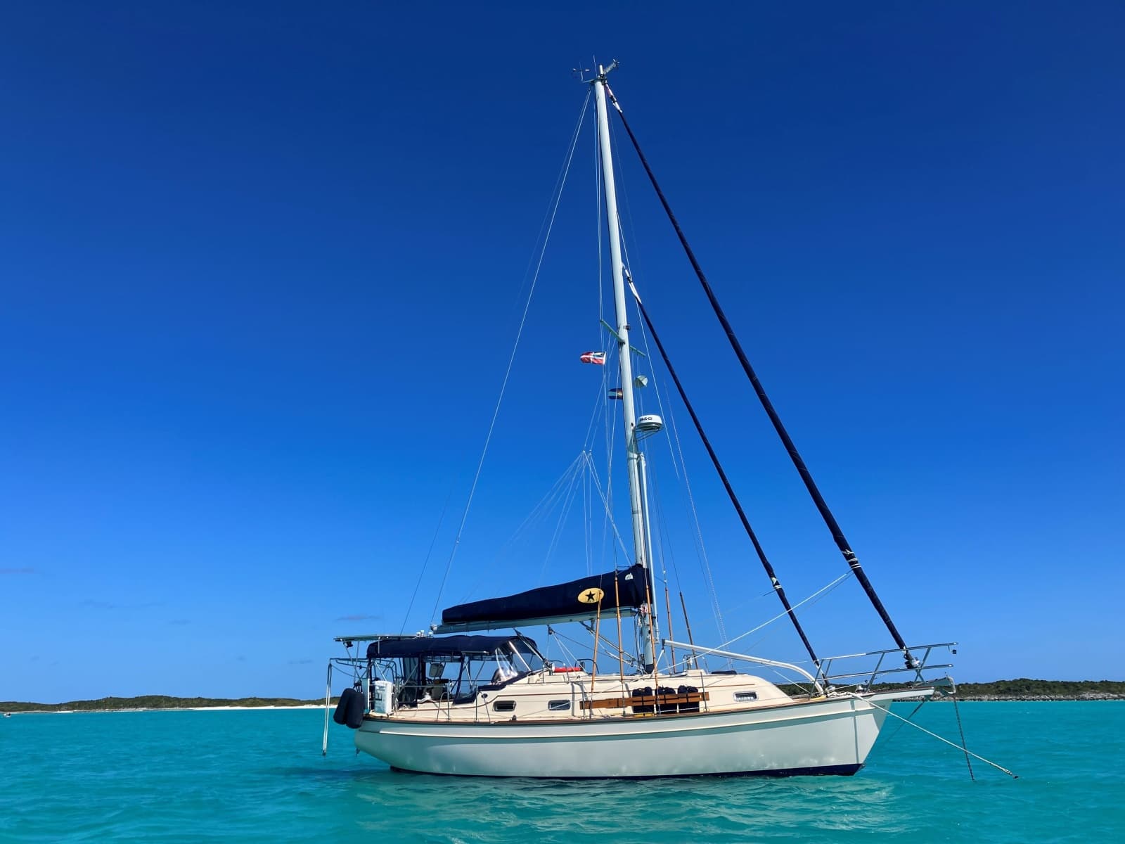 1997 Island Packet 350 - Photo 1