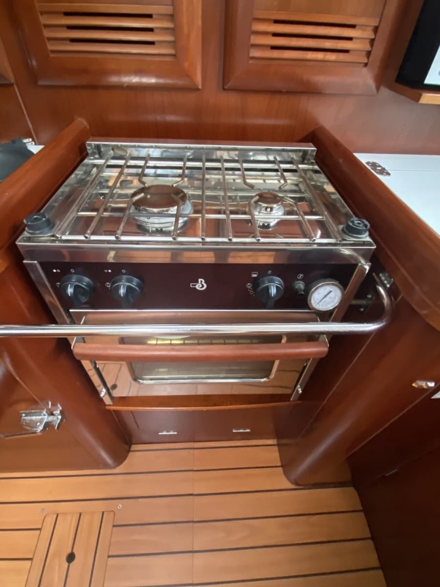 2004 Beneteau 373 - Photo 50