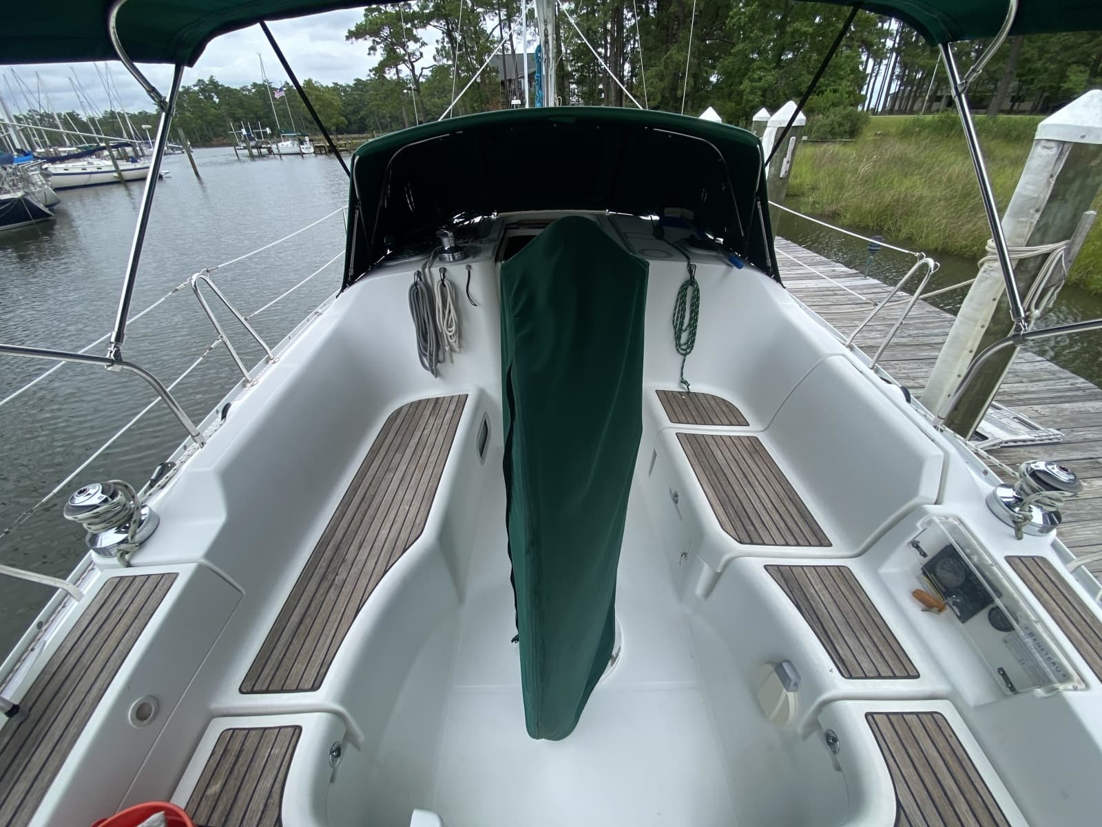 2004 Beneteau 373 - Photo 23