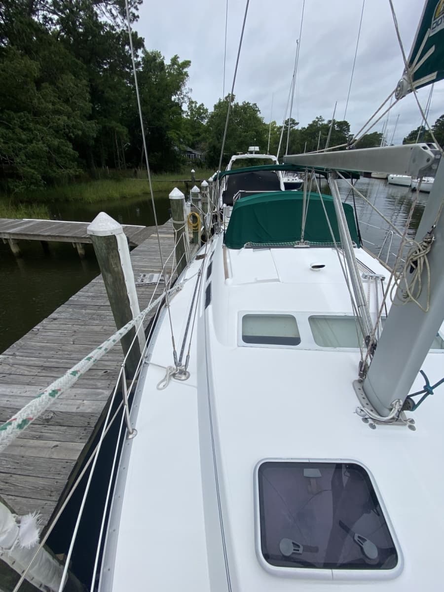 2004 Beneteau 373 - Photo 18